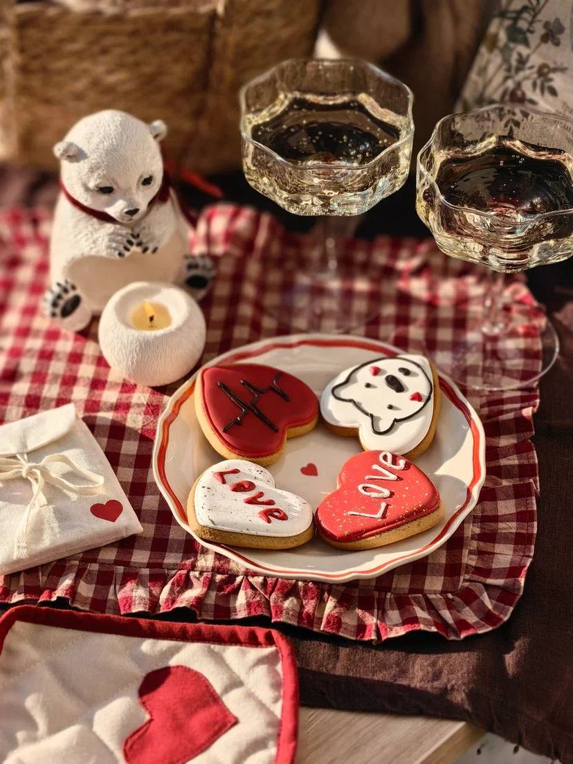 14 февраля - день, который всегда наполняет нас любовью и романтикой.