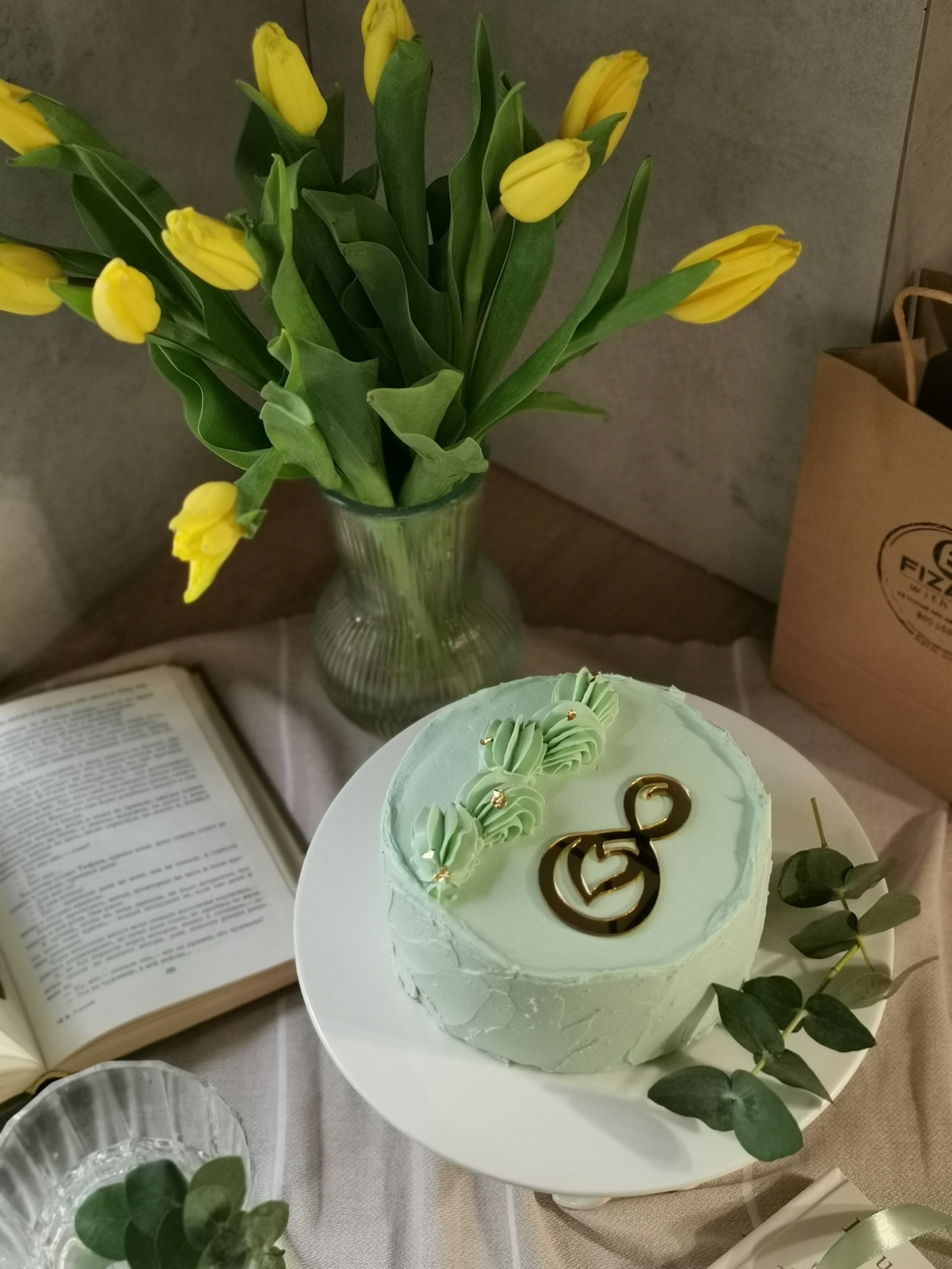 Международный женский день