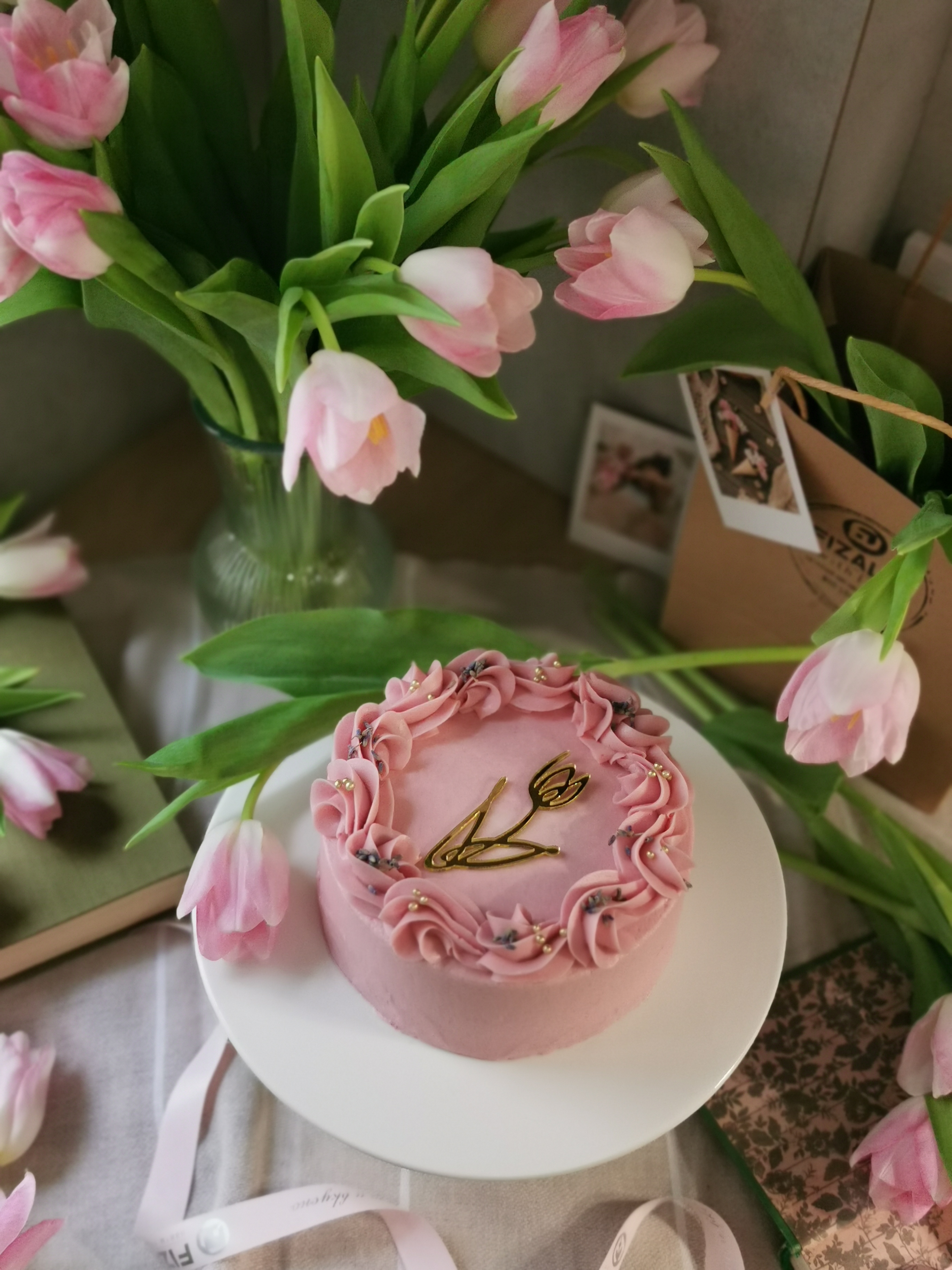 Международный женский день